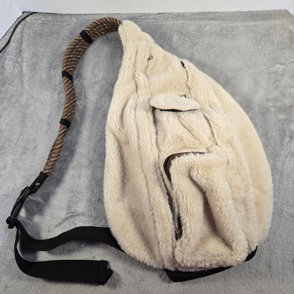 Kavu Rope Bag Faux Fur Sherpa Sling Backpack Cream Beige Crossbody Bag